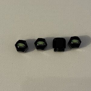 Land Rover Valve Stem Caps in Black Set of 4 NWT